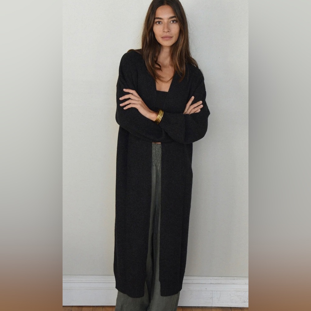 Beachwood the Label THE CASHMERE MARLOW LONG CARDIGAN - Picture 2 of 10